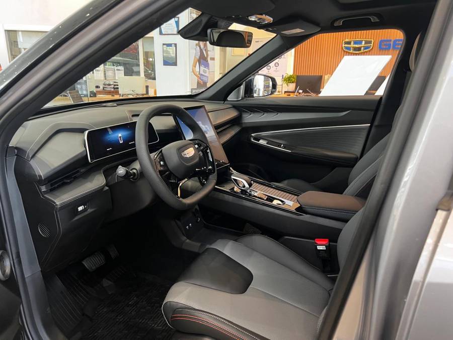 Автомобиль Geely Cityray