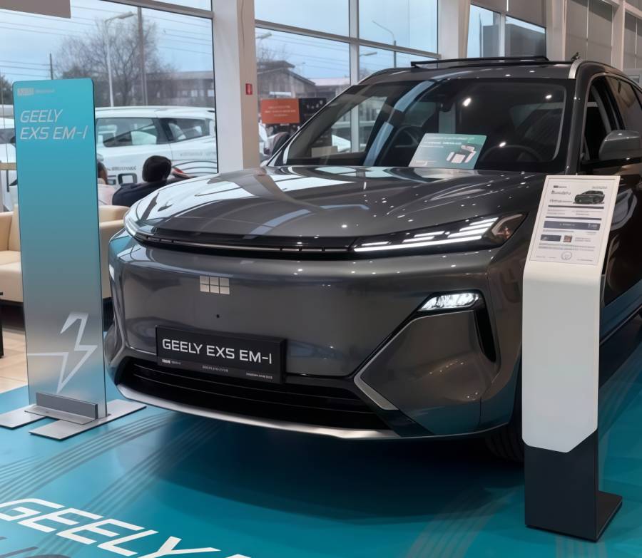 Автомобиль Geely EX5 EM-i